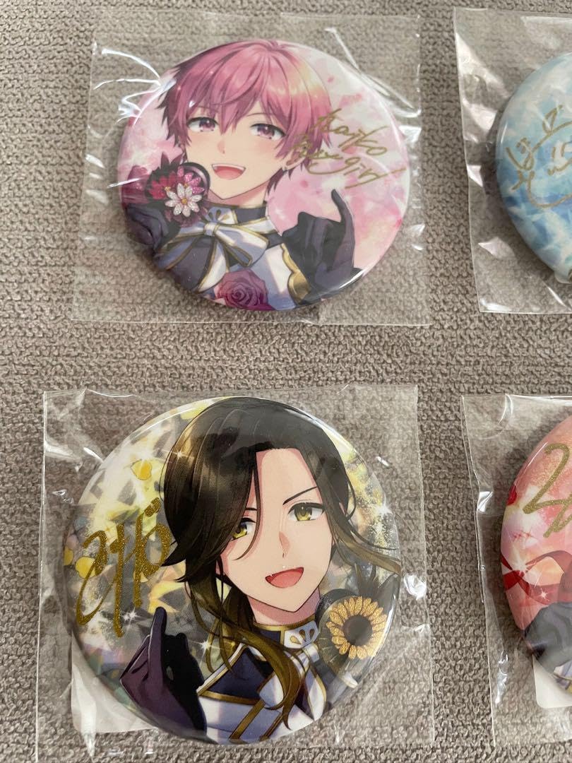 Amazon.co.jp: いれいすメンバー活動周年記念缶バッジセット : おもちゃ